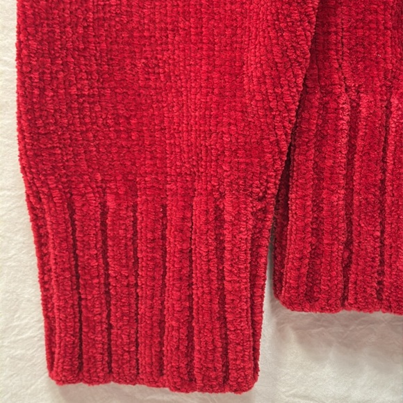 Ladies Red Sweater Talbots size S V-neck, cable knit Valentine’s Day Like New - Picture 3 of 6